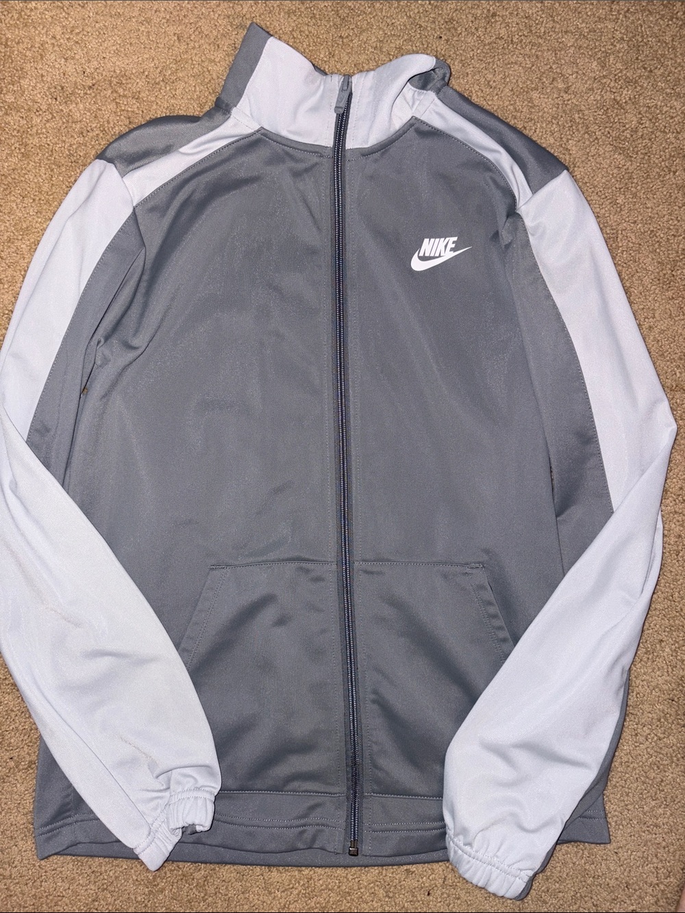 Nike Men's Gray and White Full-Zip Windbreaker Jacket